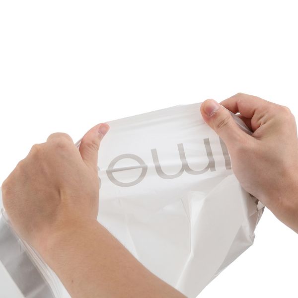 happimess 4 Gallon / 15 L Drawstring Trash Bags, 200 Count, per roll: 50 bags, Unscented, White